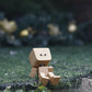 🎁 Okouzlující malá dřevěná figurka, která se kýve